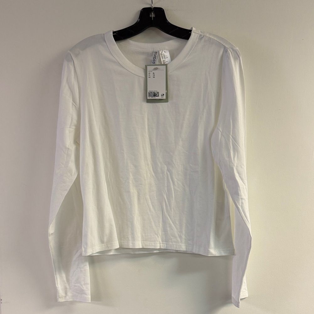NWT H&M Divided White Long Sleeve Top Size XL